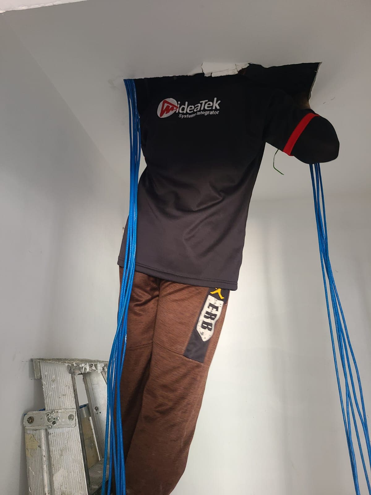 Cable management and labeling Dubai