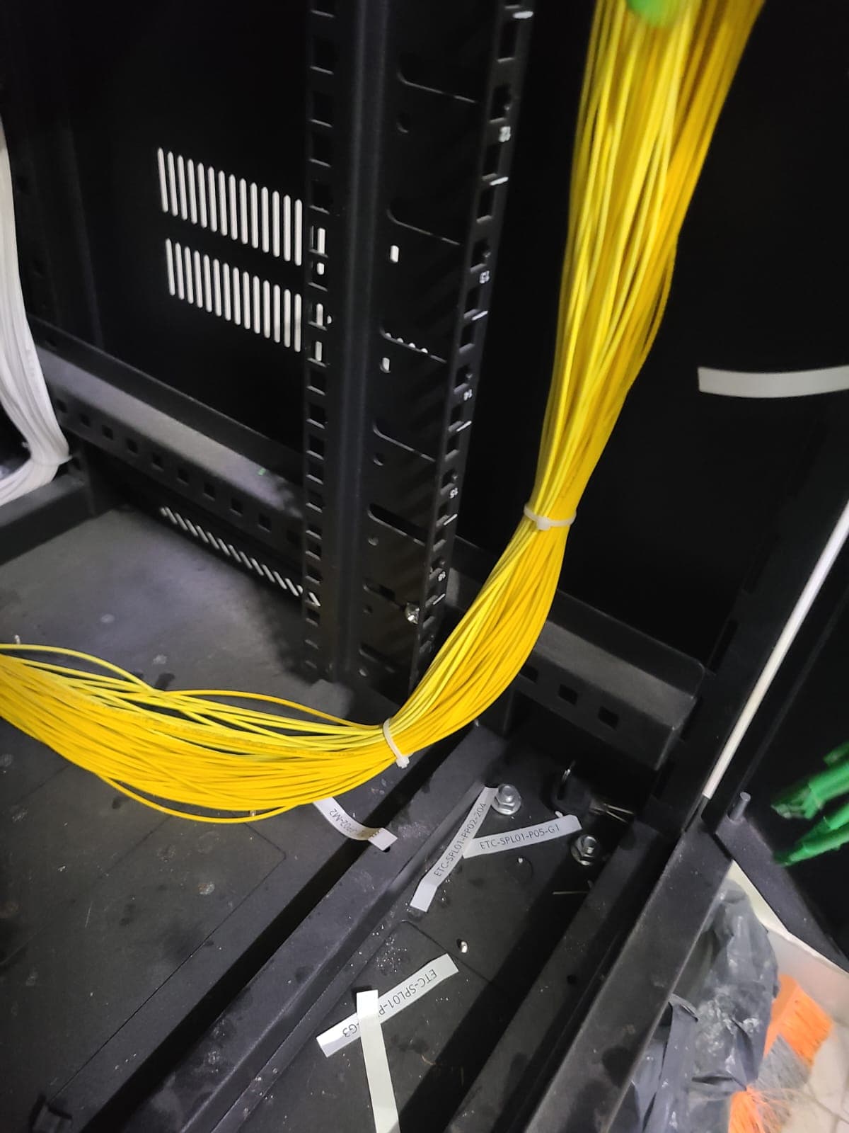Fiber optic cabling installation Dubai