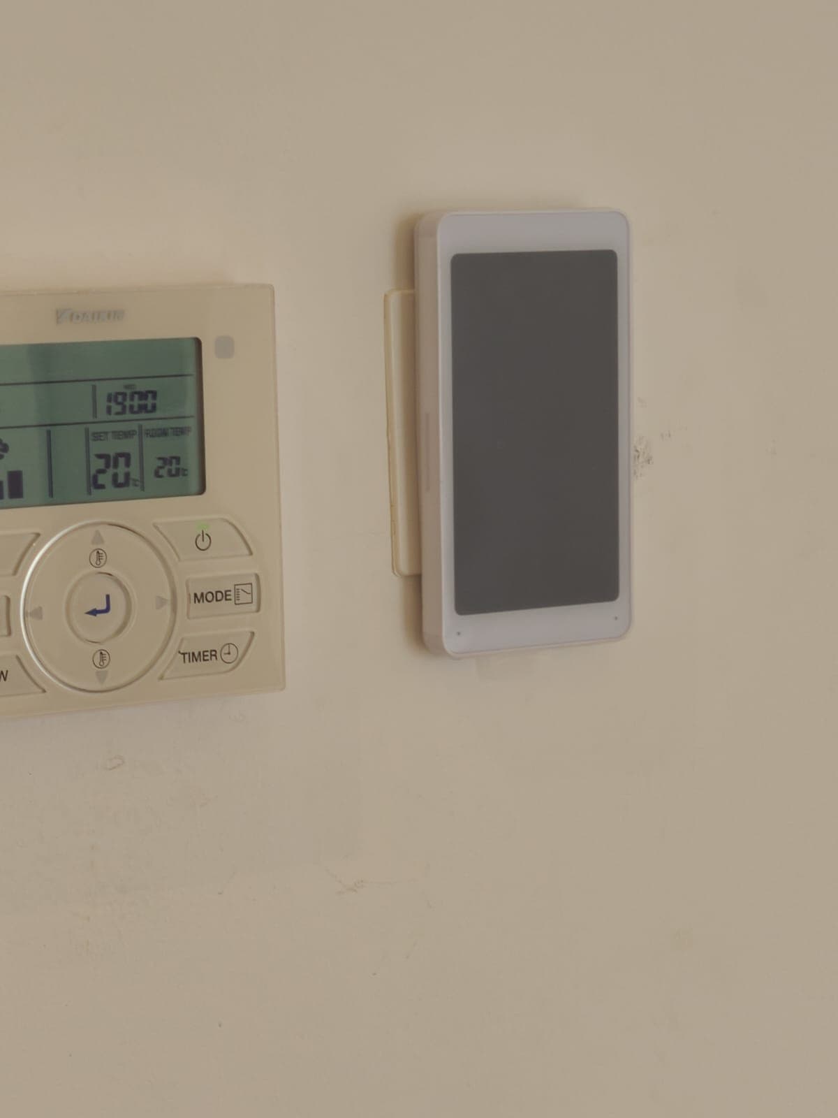 Biometric fingerprint door reader UAE